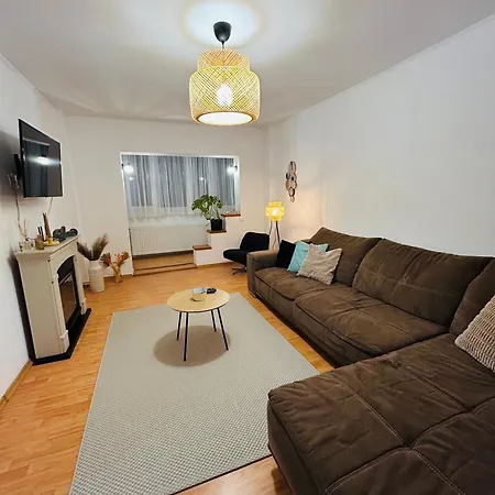 Apartment Delis